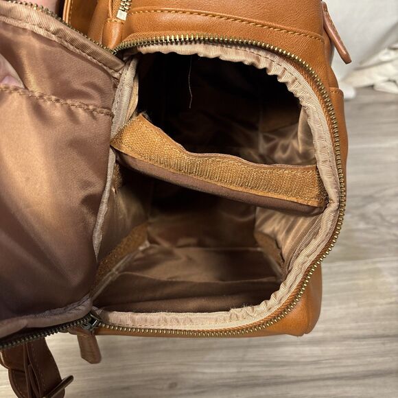 Atlas Supply Co Hero Bag Vegan leather  Penny Large Backpack Camera Bag Travel main image 5